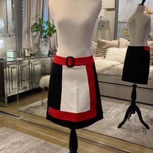 NWOT Pink Tartán size 0 - 3 tone skirt